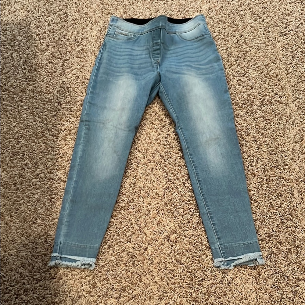 Coco + Carmen Blue Ankle Cropped Jeans